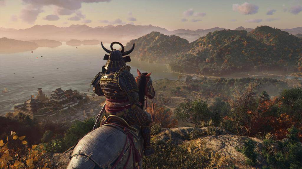 Tiningnan ni Yasuke ang isang baybayin vista sa kanyang bundok, imahe mula sa Ubisoft Press Center