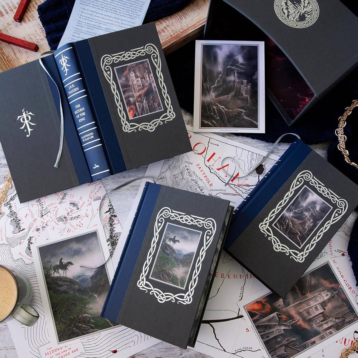 The Lord of the Rings Deluxe Illustrated Box Set